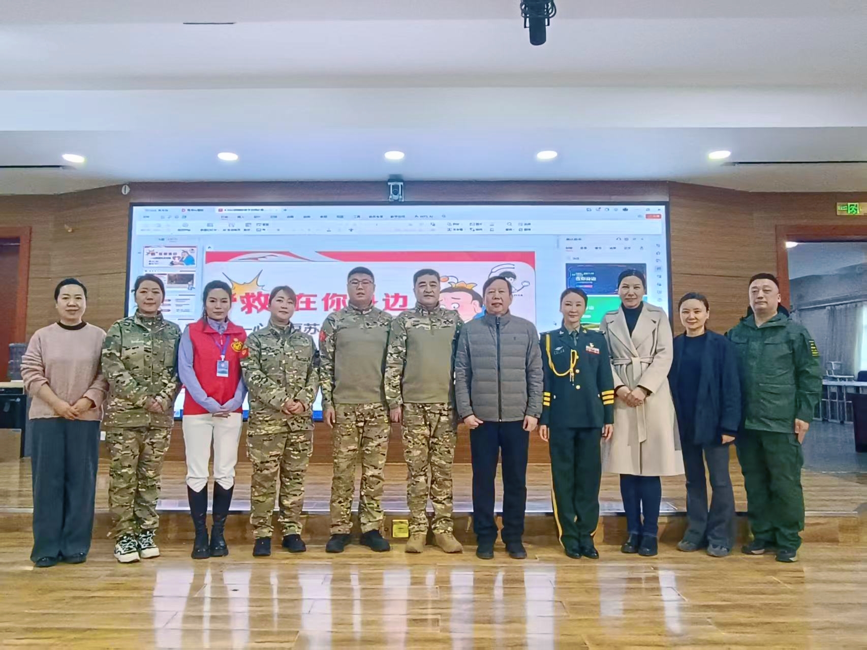 普及急救技能 守护校园成长